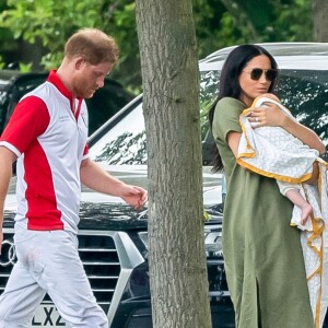 Le prince Harry, duc de Sussex, Meghan Markle, duchesse de Sussex et leur fils Archie Harrison Mountbatten-Windsor lors d'un match de polo de bienfaisance King Power Royal Charity Polo Day à Wokinghan, comté de Berkshire, Royaume Uni, le 10 juillet 2019.