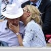 Elodie Gossuin et son mari Bertrand Lacherie dans les tribunes lors des internationaux de tennis de Roland Garros à Paris, France, le 4 juin 2019. © Jean-Baptiste Autissier/Panoramic/Bestimage
