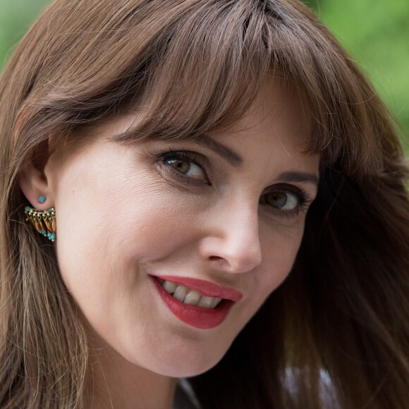 Frédérique Bel dans le village lors des internationaux de tennis de Roland Garros à Paris, France, le 3 juin 2019. © Jacovides-Moreau/Bestimage
