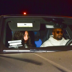 Exclusif - Kim Kardashian (sans maquillage) et son mari Kanye West à la sortie d'un dîner au restaurant Bungalow à Santa Monica le 18 août 2019.