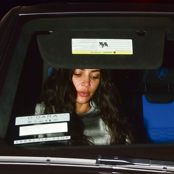 Exclusif - Kim Kardashian (sans maquillage) et son mari Kanye West à la sortie d'un dîner au restaurant Bungalow à Santa Monica le 18 août 2019.