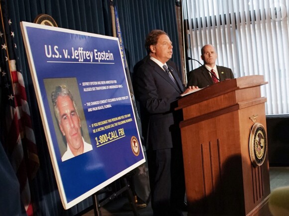 Le millionnaire américain Jeffrey Epstein s'est suicidé en prison le 10 août 2019, à New York. Ici lors d'une audience à la Cour Fédérale de Manhattan le 8 juillet 2019.