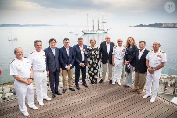 Le roi Juan Carlos Ier, sa femme la reine Sofia et leur fille l'infante Elena d'Espagne à Sanxenxo en Espagne, le 12 juillet 2019.