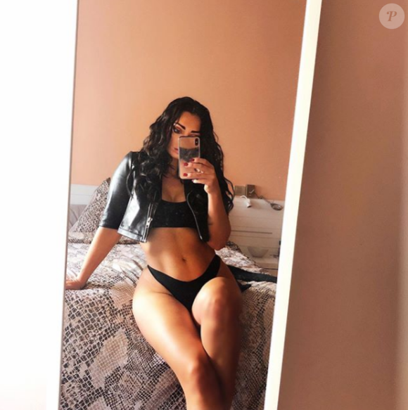 Emilie Nef Naf affiche sa prise de poids sur Instagram, le 9 juin 2019.