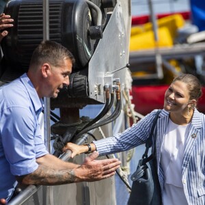 La princesse Victoria de Suède lors d'une visite au centre maritime de Simrishamn le 22 août 2019.