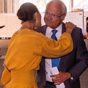 La princesse Victoria de Suède et le roi Carl XVI Gustaf de Suède lors du symposium du Stockholm Water Prize à Stockholm le 28 août 2019 à la Tele2Arena.