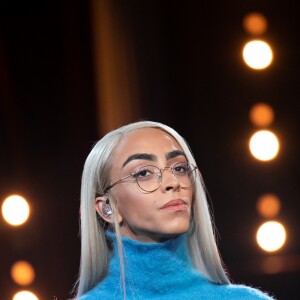 Exclusif - Bilal Hassani - Enregistrement des séquences de l'émission anniversaire "Elie Kakou, ben alors... 20 ans déjà" au Cirque d'hiver le 29 mai 2019. Depuis le Cirque d'Hiver, un lieu qui était fétiche pour lui, de nombreux artistes et personnalités rendront hommage à leur manière à Élie Kakou et nous diront ce que l'homme et l'artiste représentent pour eux. En juin 1999, l'humoriste et comédien Elie Kakou nous quittait, à l'âge de 39 ans. 20 ans après, cette émission, produite par Productions 13.34 et JYL Production, diffusée sur France 3 le vendredi 14 juin à 21 heures, sera l'occasion de revoir ses plus grands sketches devenus cultes "L'attachée de presse", "Madame Sarfati", "Les professeurs"... mais également de découvrir les témoignages de ceux qui l'ont connu, côtoyé et admiré, et de revenir sur les moments forts de sa carrière : Marseille, la ville de ses débuts, ses apparitions télé, l'aventure magique de La vérité si je mens !, les lettres de noblesse qu'il a donné à l'humour pied noir, l'inspiration qu'il a représenté pour certains, son amour de la danse, mais aussi de la mode... Happenings spécialement préparés pour cette émission, témoignages, chansons, reprises de sketches, documents rares... l'univers d'Élie Kakou sera mis à l'honneur ! © Romuald Meigneux / Bestimage