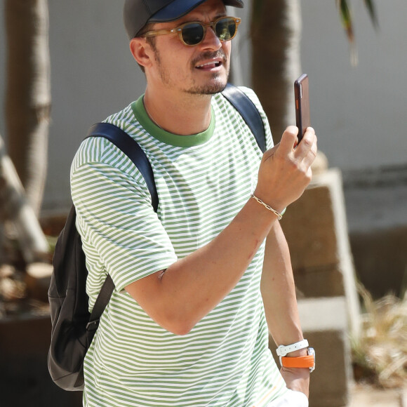 Orlando Bloom est en vacances avec des amis à Ibiza, 26 juillet 2019.