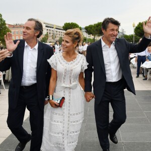 Christian Estrosi et sa femme Laura Tenoudji arrivant pour "Lou Festin Nissart", le grand banquet populaire organisé dans le jardin Albert 1er à Nice par l'association des Amis du Maire, le 30 août 2019. © Bruno Bebert / Bestimage