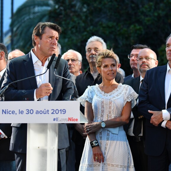 Christian Estrosi, sous le regard de sa femme Laura Tenoudji, a prononcé son discours de rentrée lors de "Lou Festin Nissart", le grand banquet populaire organisé dans le jardin Albert 1er à Nice par l'association des Amis du Maire, le 30 août 2019. © Bruno Bebert / Bestimage