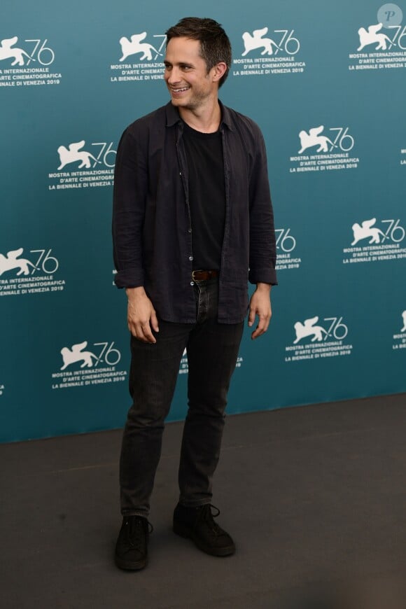 Gael García Bernal - Photocall du film "Wasp Network" lors du 76e Festival du Film de Venise, la Mostra en Italie, 1er septembre 2019.