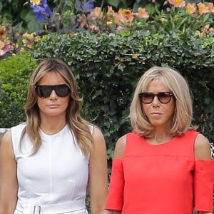 Brigitte Macron, Melania Trump - Brigitte Macron et les conjoints visitent la ville de Espelette en marge du sommet du G7 à Biarritz le 25 août 2019. © Thibaud Moritz / Pool / Bestimage