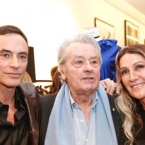 Exclusif - Anthony Delon avec son père Alain Delon et Liliane Jossua (directrice du Montaigne Market) - Lancement de la marque de vêtements de cuir "Anthony Delon 1985" chez Montaigne Market à Paris. Le 7 mars 2017 © Philippe Doignon / Bestimage