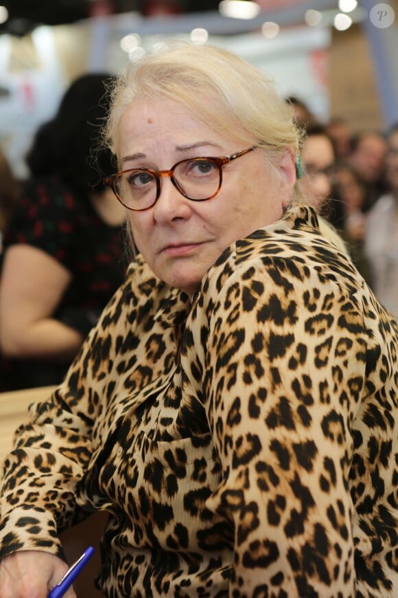 Josiane Balasko - Salon du Livre 2019 à la Porte de Versailles à Paris du 15 au 18 mars 2019. © Jean-Claude Woestelandt / Bestimage