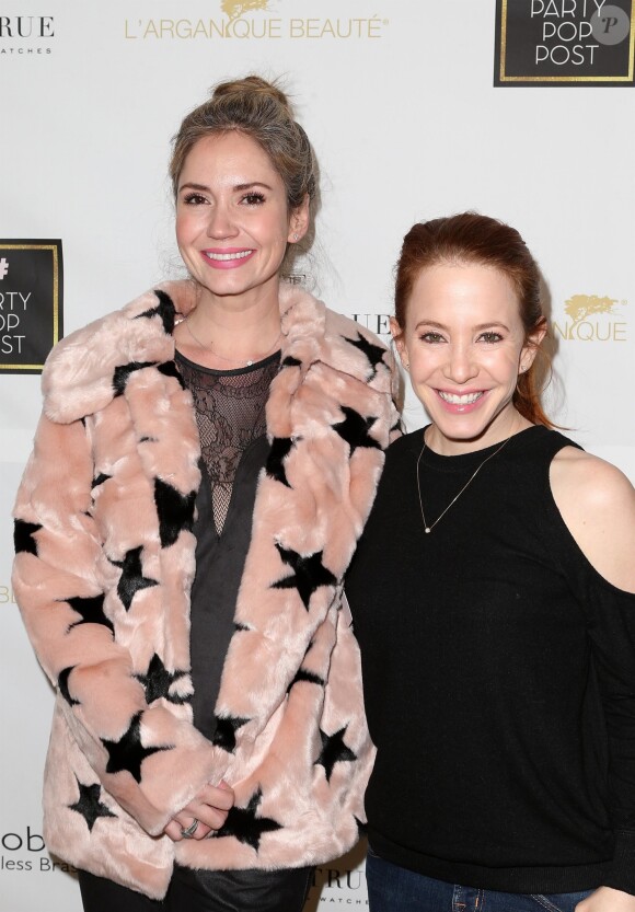 Ashley Jones et Amy Davidson - Les célébrités arrivent à la soirée "PartyPopPost" à Beverly Hills le 2 novembre 2017.