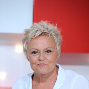 Exclusif - Muriel Robin - Enregistrement de l'émission "Vivement Dimanche" au studio Gabriel à Paris, France, le 21 août 2019  © Guillaume Gaffiot/Bestimage