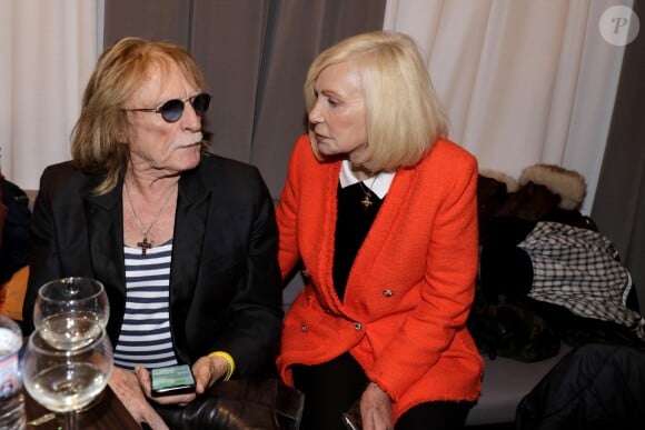 Exclusif - Michèle Torr et le chanteur Christophe se retrouvent en backstage lors du concert de Marcel Amont à l'occasion de son 90ème anniversaire à l'Alhambra à Paris le 2 avril 2019. © Cédric Perrin/Bestimage