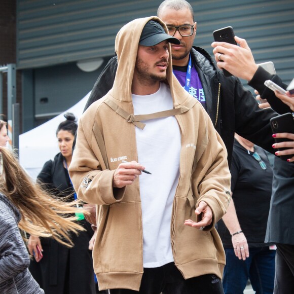 M. Pokora (Matt Pokora) arrive à Médiacité Liège pour la demi-finale de l'émission de The Voice Belgique, le 16 avril 2019.