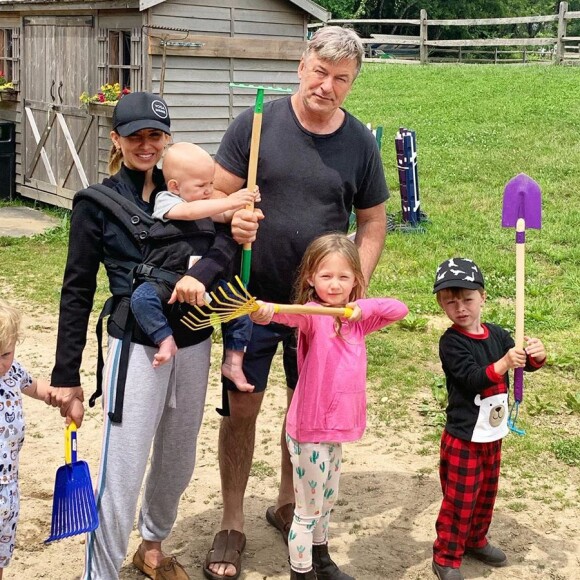 Alec Baldwin et sa femme Hilaria annoncent l'arrivée de leur cinquième enfant sur Instagram, le 18 septembre 2019.