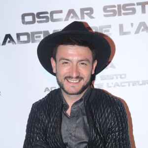 Info ( Michal Star Ac 3 marié : Il a épousé son compagnon Maxim ) - Michal Kwiatkowski - Générales des dernières pièces de théâtre d'Oscar Sisto "Jamais trop star" (adapté de "La Piaule") et "On fait l'amour comme on tue" (adapté de "Jesse et Jessica") au Comedy Club à Paris, France, le 03 avril 2017. © CVS/Bestimage