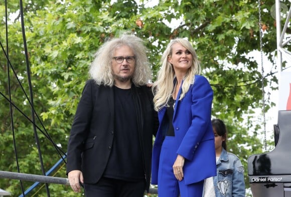 Yvan Cassar et Laeticia Hallyday - Laeticia Hallyday et ses filles Jade et Joy inaugurent une esplanade portant le nom de Johnny Hallyday située en face du Zénith de Toulouse, le 15 juin 2019, date hautement symbolique puisque le rockeur aurait eu 76 ans. © Dominique Jacovides/Bestimage