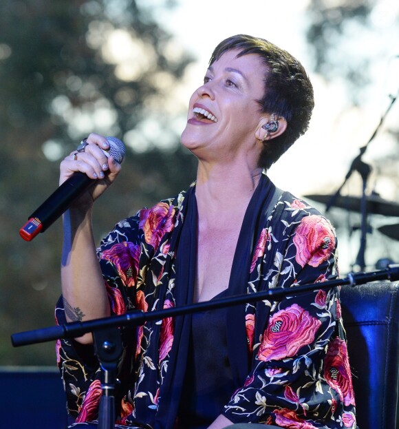 Alanis Morissette au concert caritatif en soutien au Woolsey Fire au Festival One Love Malibu au King Gillette Ranch à Calabasas, le 2 décembre 2018