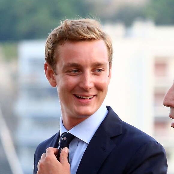 Pierre Casiraghi et Gad Elmaleh arrivant à la soirée pour l'inauguration du nouveau Yacht Club de Monaco, Port Hercule, le 20 juin 2014.