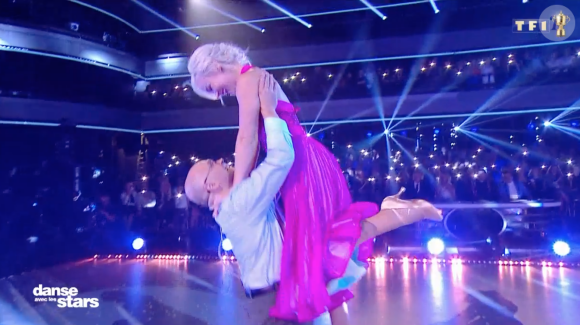 Prestation de Yoann Riou sur un foxtrot pour sa maman- Second prime de Danse avec les stars 2019, la love night- Samedi 28 septembre 2019.