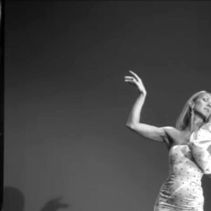 Céline Dion dans le clip en noir et blanc de sa nouvelle chanson "Imperfections". Septembre 2019.
