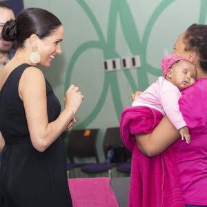 Meghan Markle, duchesse de Sussex, en visite dans les locaux de l'ONG "mothers2mothers" à Cape Town, Afrique du Sud. Le 25 septembre 2019