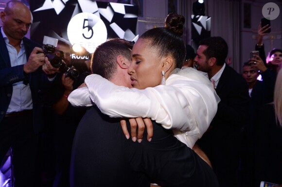 Robin Thicke anime la fête d'anniversaire de Cindy Bruna (25 ans) au Lutetia "Pop Up" Club. La soirée a été organisée par Five Eyes Production. Paris, le 28 septembre 2019. © Rachid Bellak / Bestimage