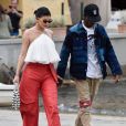 Kylie Jenner et son compagnon Travis Scott font du shopping à Portofino le 12 août 2019.