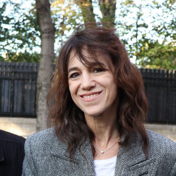Charlotte Gainsbourg - Arrivées des people pour l'enregistrement de l'émission "Vivement dimanche" à Paris le 2 octobre 2019.02/10/2019 - Paris