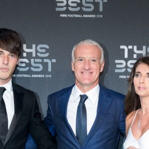 Didier Deschamps, sa femme Claude et leur fils Dylan - Les célébrités arrivent à la cérémonie des Trophées Fifa 2018 au Royal Festival Hall à Londres, Royaume Uni, le 25 septembre 2018. © Cyril Moreau/Bestimage