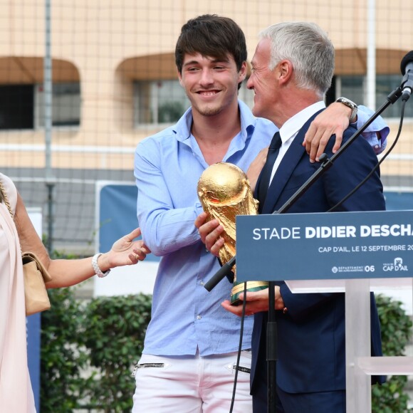 Claude, Dylan et Didier Deschamps durant l'inauguration du Stade de football Didier Deschamps à Cap d'Ail le 12 septembre 2018. © Bruno Bebert / Bestimage