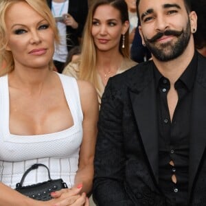 Pamela Anderson et Adil Rami lors de la soirée Amber Lounge Monaco 2019 au profit de la fondation de Jackie Stewart "Race Against Dementia" à l'hôtel Méridien Beach Plaza à Monaco, le 24 mai 2019. © Bruno Bebert / Bestimage