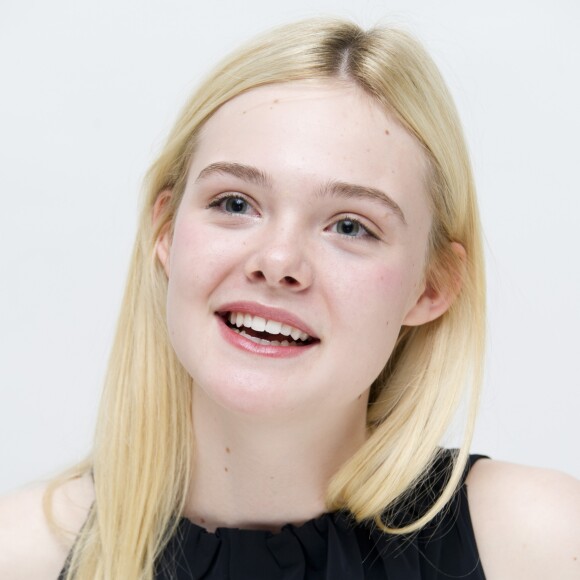 Elle Fanning - Conférence de presse du film "Maléfique" (Maleficent) à l'hôtel Four Seasons à Beverly Hills, le 20 mai 2014.