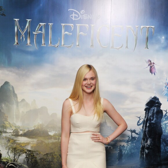Elle Fanning - Photocall du film "Maleficent" à l'hôtel Corinthia à Londres. Le 9 mai 2014.