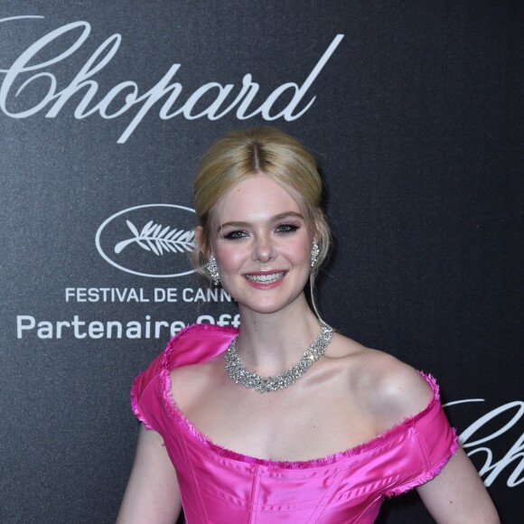 Elle Fanning - Photocall de la soirée "Chopard Love Night" lors du 72ème Festival International du Film de Cannes. Le 17 mai 2019 © Giancarlo Gorassini / Bestimage