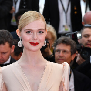 Elle Fanning à la première de "The Dead Don't Die" lors de l'ouverture du 72ème Festival International du Film de Cannes, le 14 mai 2019. © Rachid Bellak/Bestimage