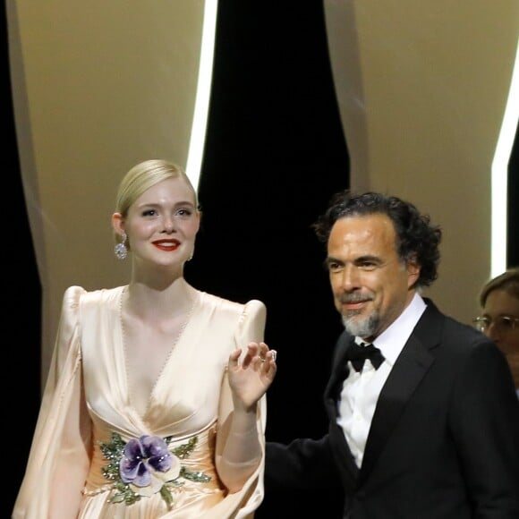 Elle Fanning et Alejandro Gonzalez Inarritu - Cérémonie d'ouverture du 72ème Festival International du Film de Cannes. Le 14 mai 2019 © Borde-Jacovides-Moreau / Bestimage