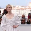 Elle Fanning au photocall du film "Les Proies" lors du 70ème Festival International du Film de Cannes, France, le 24 mai 2017. © Borde-Jacovides-Moreau/Bestimage