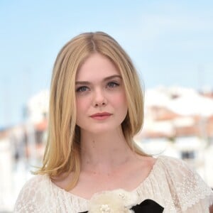 Elle Fanning - Photocall du film "The Neon Demon" lors du 69ème Festival International du Film de Cannes. Le 20 mai 2016 © Giancarlo Gorassini / Bestimage