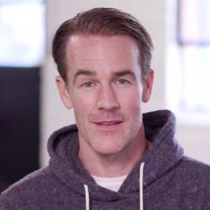 James Van Der Beek a révélé que sa femme est enceinte de leur sixième enfant dans l'émission "Dancing With The Stars". Le 7 octobre 2019.