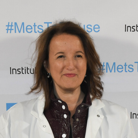 Anne Roumanoff - People lors du lancement de la 13e édition du Pasteurdon à l'Institut Pasteur à Paris. Le 9 octobre 2019 © Coadic Guirec/Bestimage