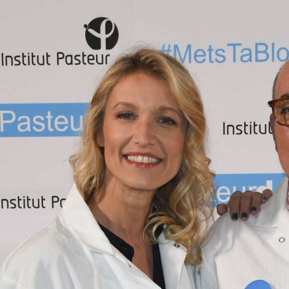 Alexandra Lamy, marraine du Pasteurdon 2019 et Jean-François Chambon, directeur de la Communication et du mécénat de l'Institut Pasteur - People lors du lancement de la 13e édition du Pasteurdon à l'Institut Pasteur à Paris. Le 9 octobre 2019 © Coadic Guirec/Bestimage