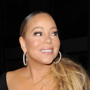 Mariah Carey arrive à minuit au restaurant Novikov à Londres, le 27 mai 2019.