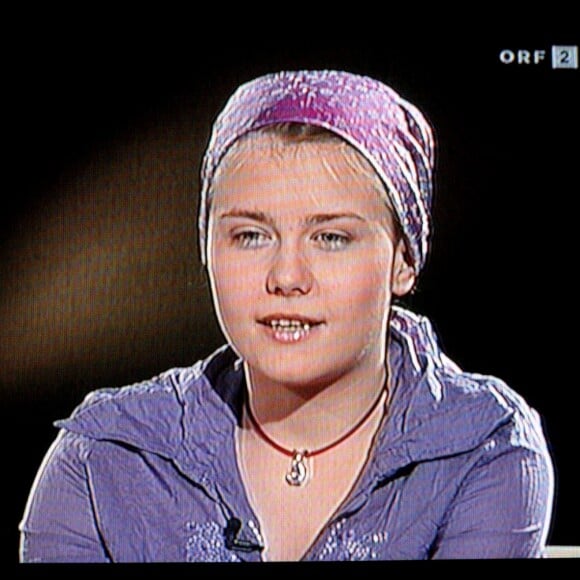 Natascha Kampusch en 2006 à Vienne- Première interview de la jeune femme après avoir été gardée captive par Wolfgang Priklopil pendant huit ans.