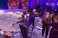 Cristina Cordula parle de son petit complexe dans l'émission "Je t'aime etc..." présentée par Daphné Bürki et diffusée le lundi 14 octobre 2019.