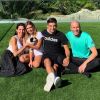 Enzo Zidane pose entouré de sa compagne Karen Gonçalves et ses parents Véronique et Zinédine Zidane. Photo publiée sur Instagram le 14 octobre 2019.